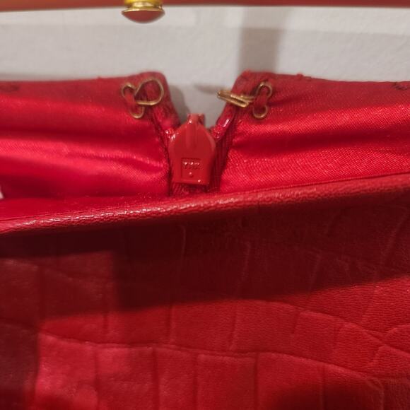 Vintage Cache croc embroidered red leather skirt suit size 8 - Picture 11 of 12